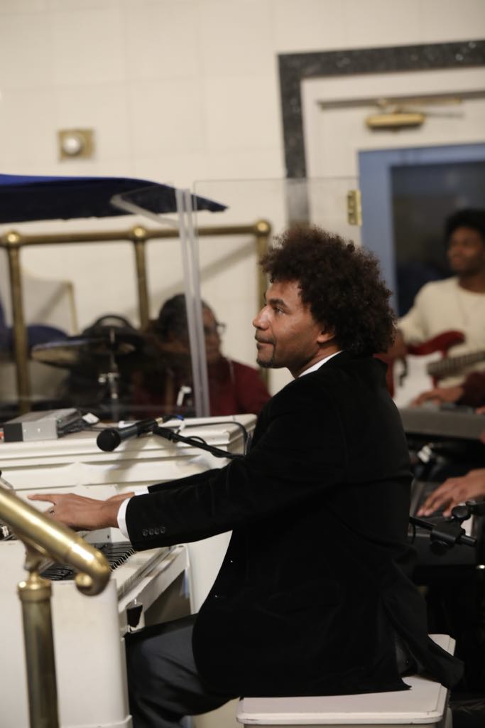 Christ Apostolic Temple musician photo